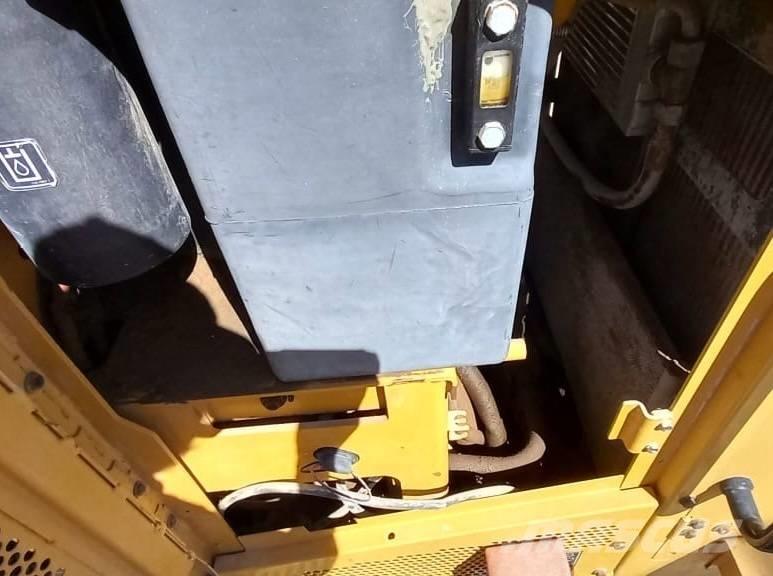 CAT 14 M Motoniveladoras