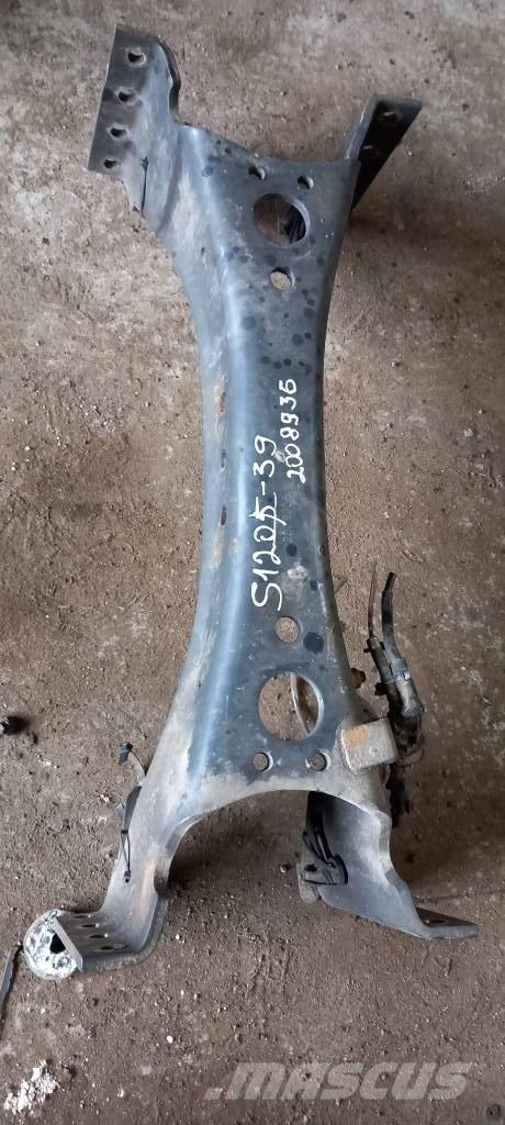 Scania R 440.  2008936 Chassis e suspensões