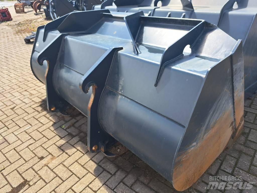 Hyundai HL955A Baldes