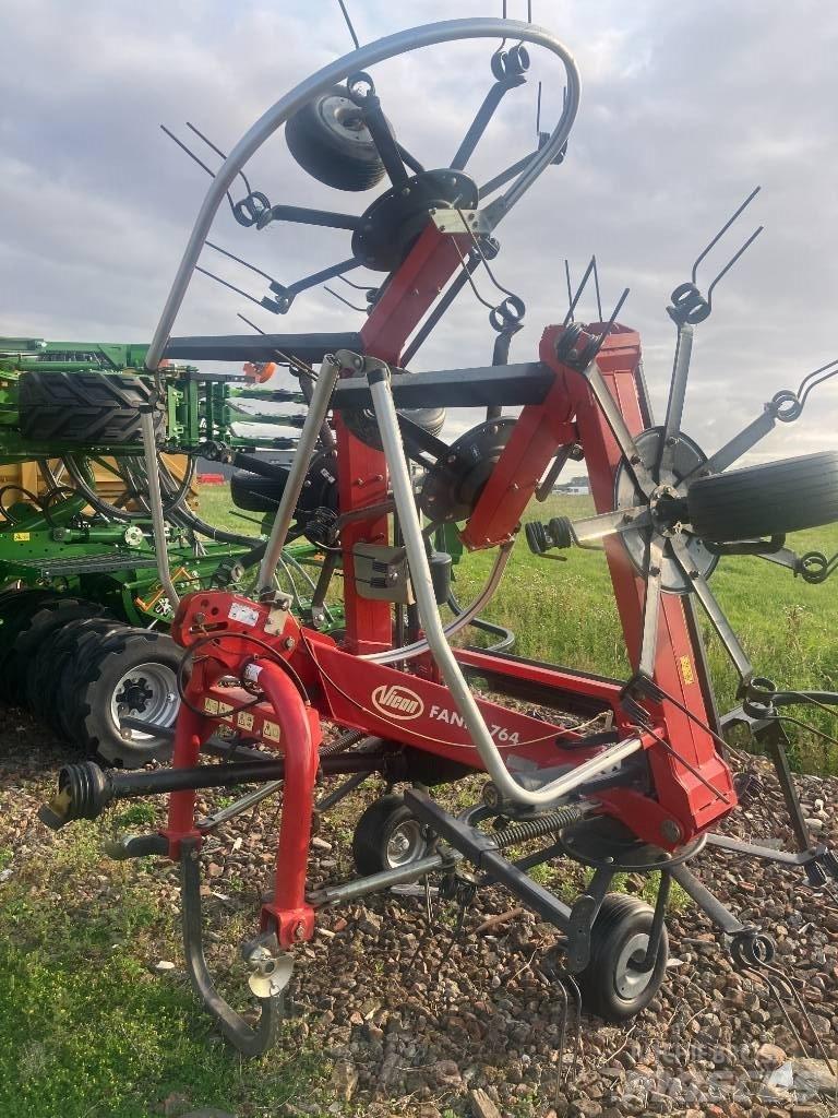 Vicon FANEX 764 Ancinho virador