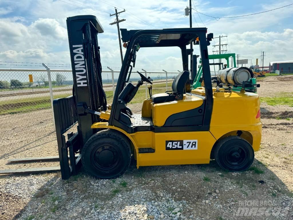 Hyundai 45 L-7 A Empilhadores - Outros