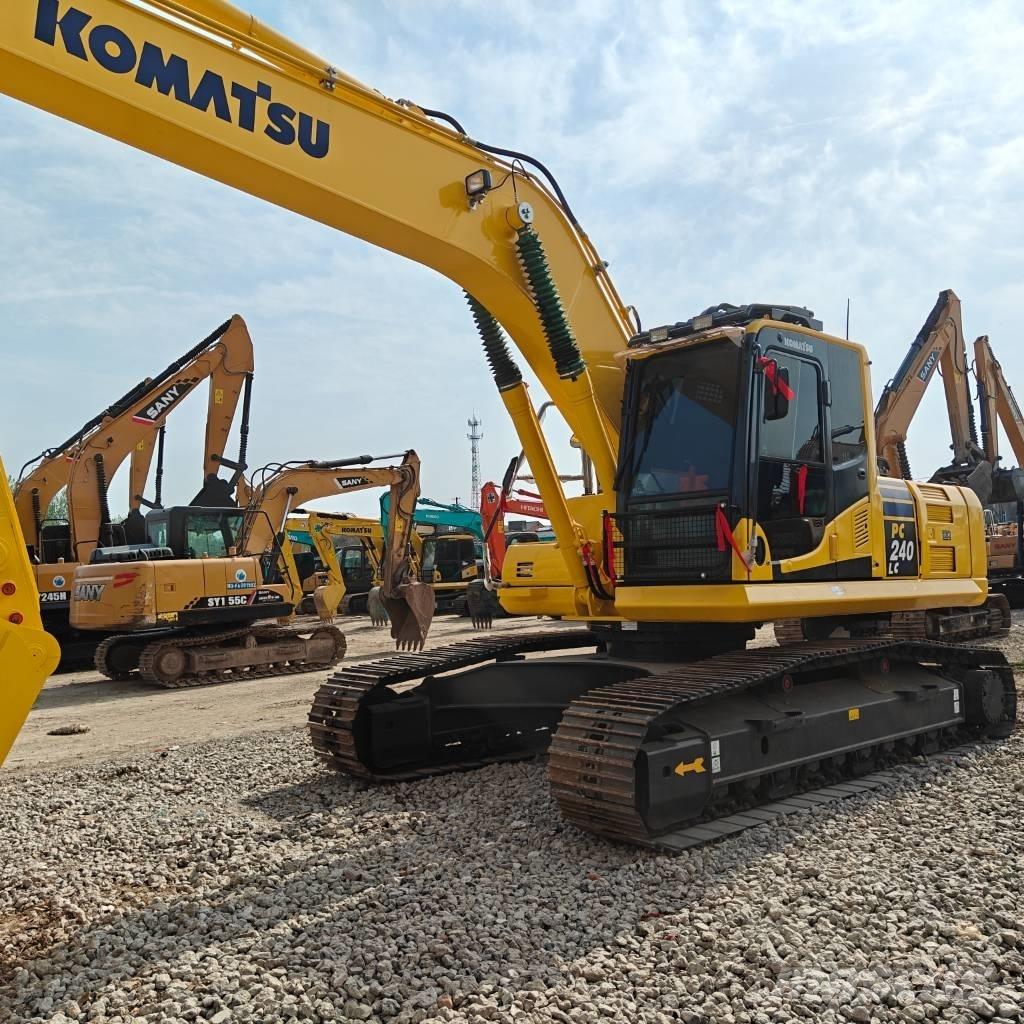Komatsu 240LC-8 Escavadeiras de esteiras