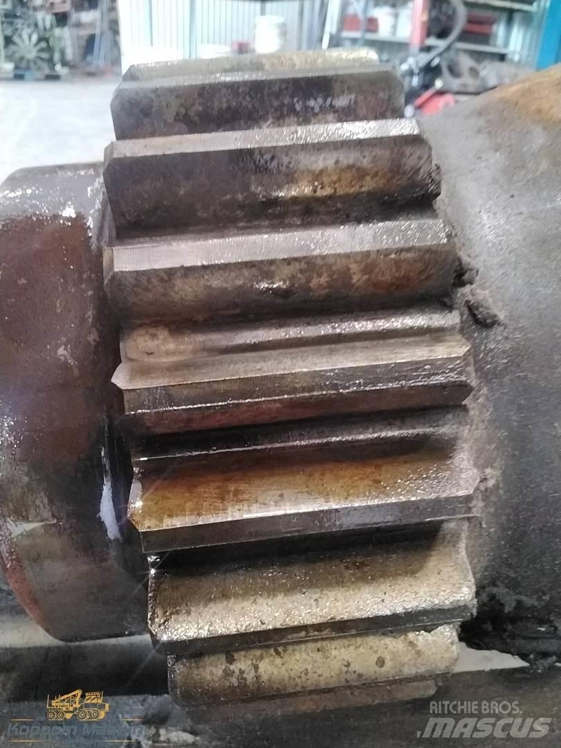 FMG 374 Gruas de ceifeiras