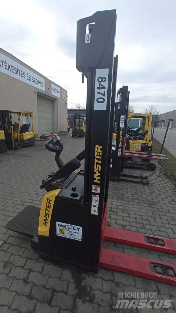 Hyster S1.4S Empilhador para operador externo