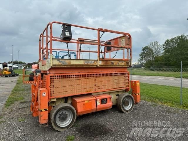 JLG M4069 Elevadores de tesoura