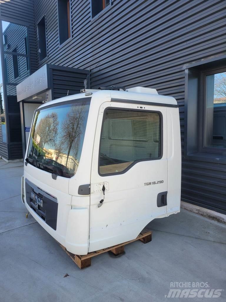 MAN TGM - Day cab Cabines e interior