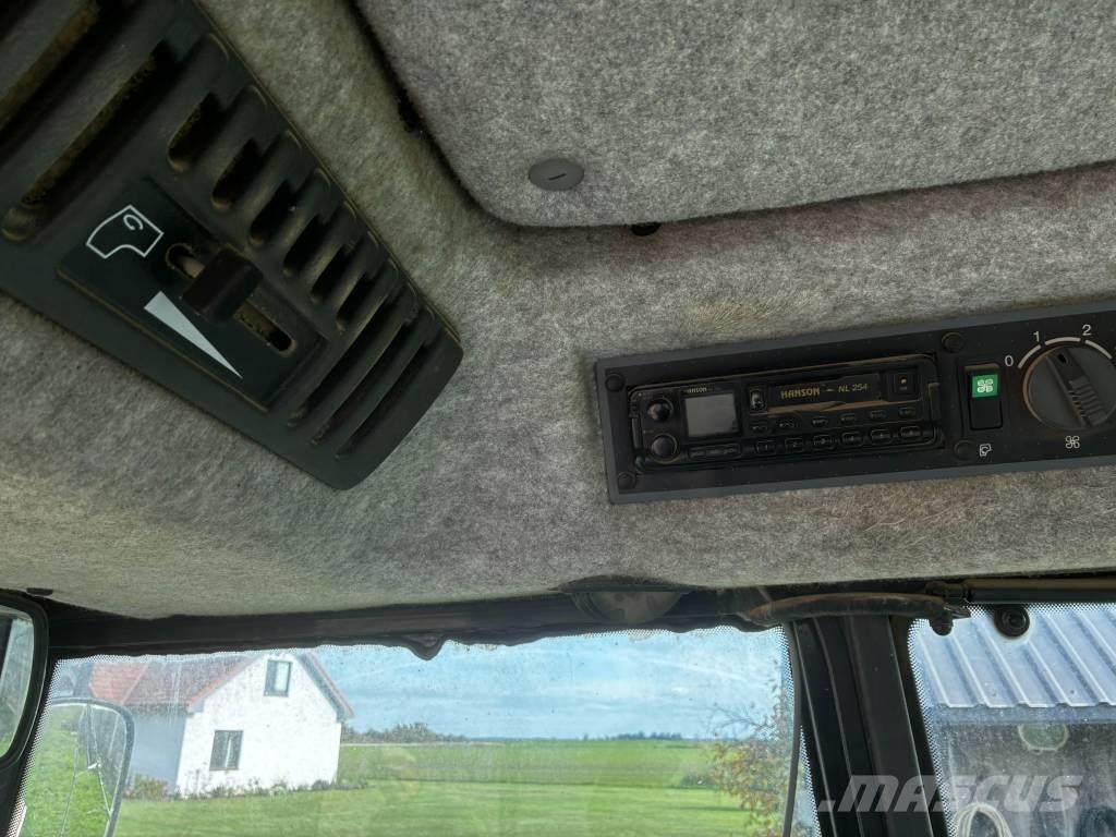 Valmet 8450 Tratores Agrícolas usados