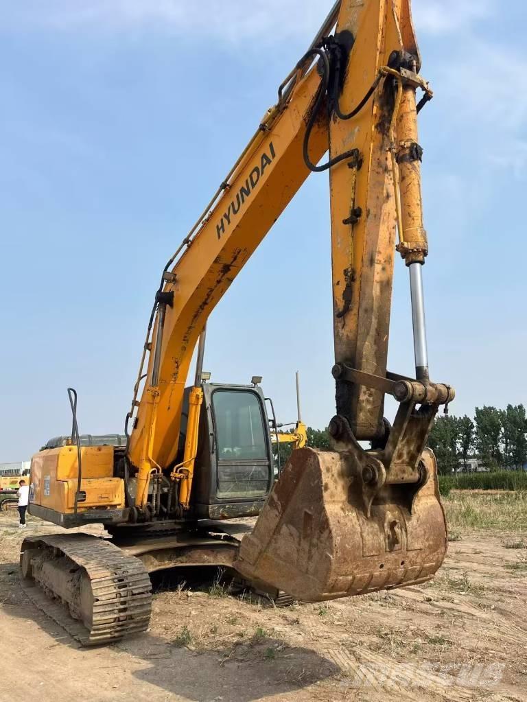 Hyundai Robex 215-7 Escavadeiras de esteiras