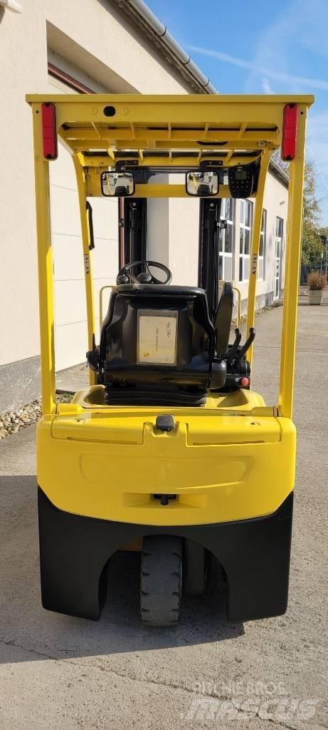 Hyster A 1.5 XNT Empilhadores eléctricos