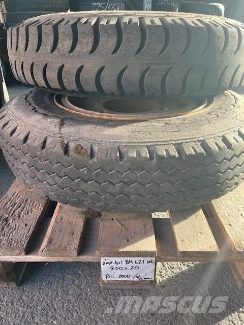  BM621 Hjul 9,00x20 Pneus