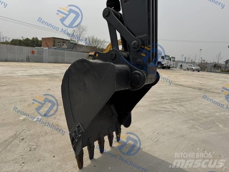 Hyundai R220LC-9S Escavadeiras de esteiras