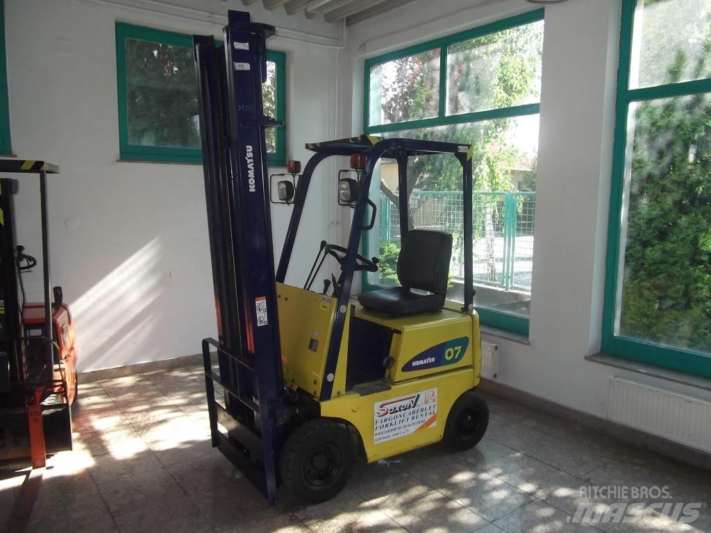 Komatsu FG07-3 Empilhadores a gás