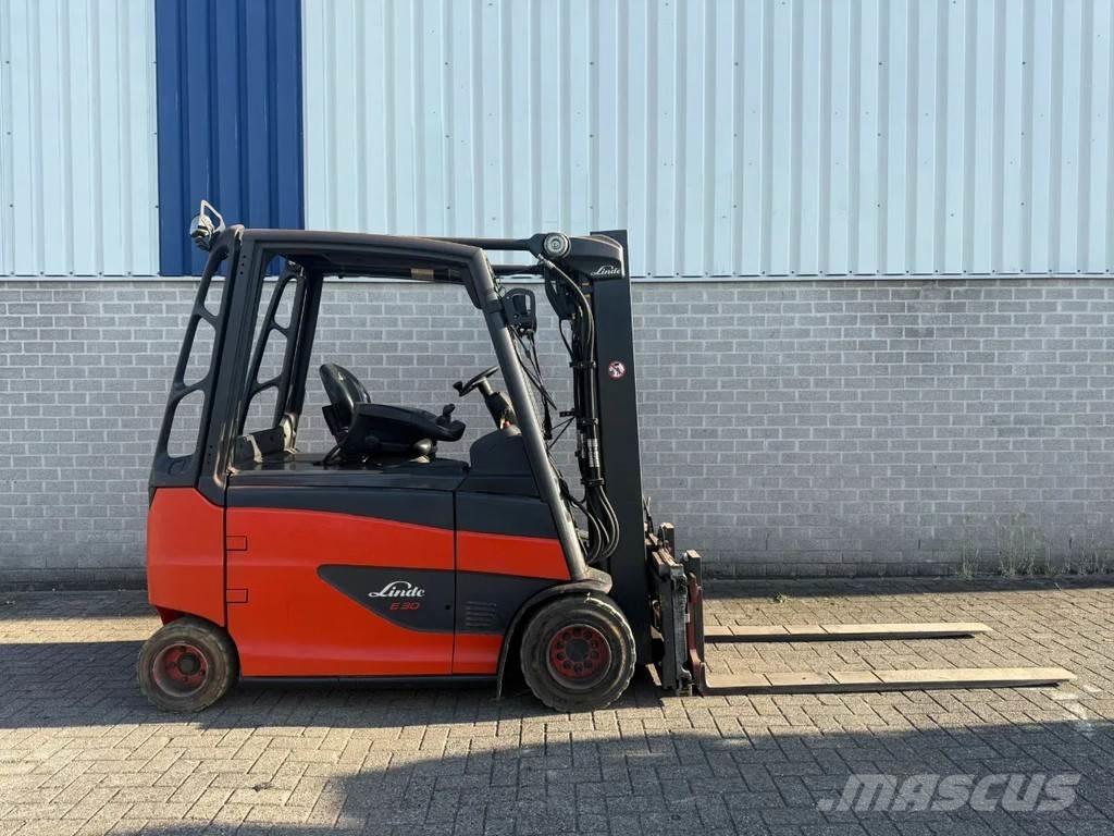 Linde E30HL-01/600 Empilhadores eléctricos