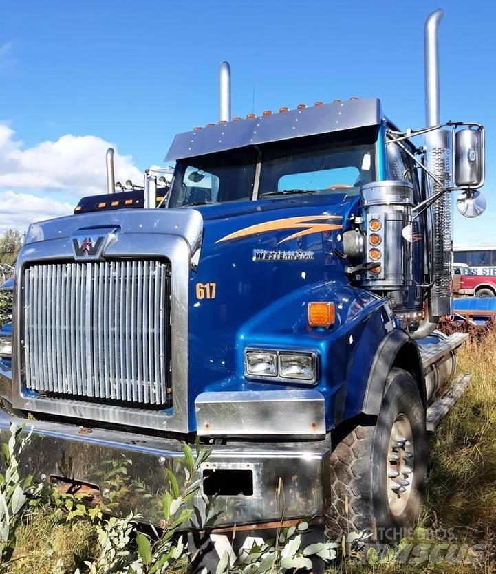 Western Star 4900SA Cavalos Mecânicos