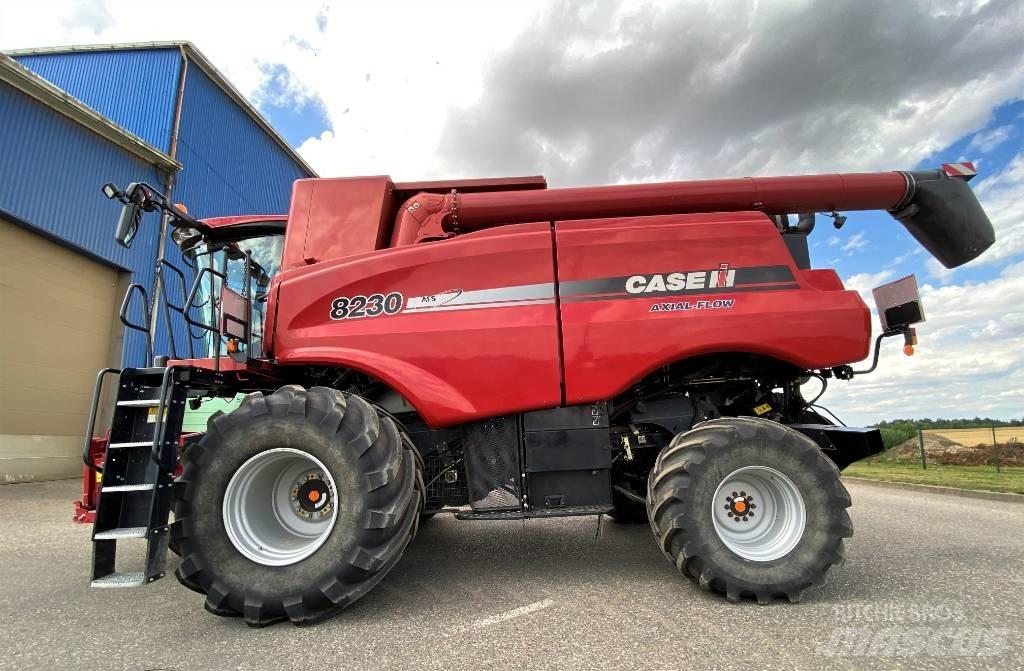 Case IH 8230 Ceifeiras debulhadoras