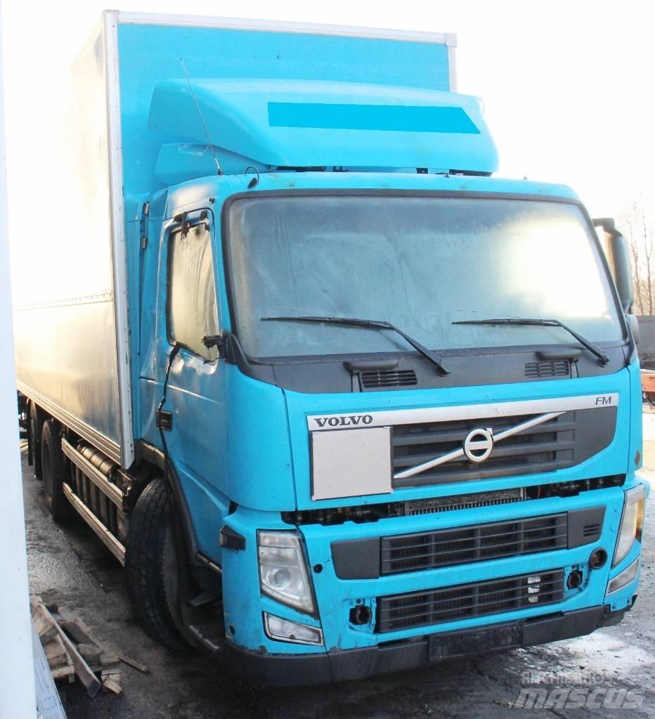 Volvo FM 410 6x2 Caminhões de caixa fechada