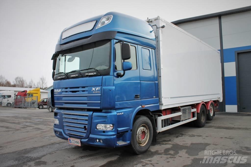 DAF XF105.460 Camiões Transporte Estilha de Madeira