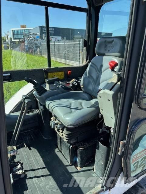 Bobcat 328 Miniescavadeiras