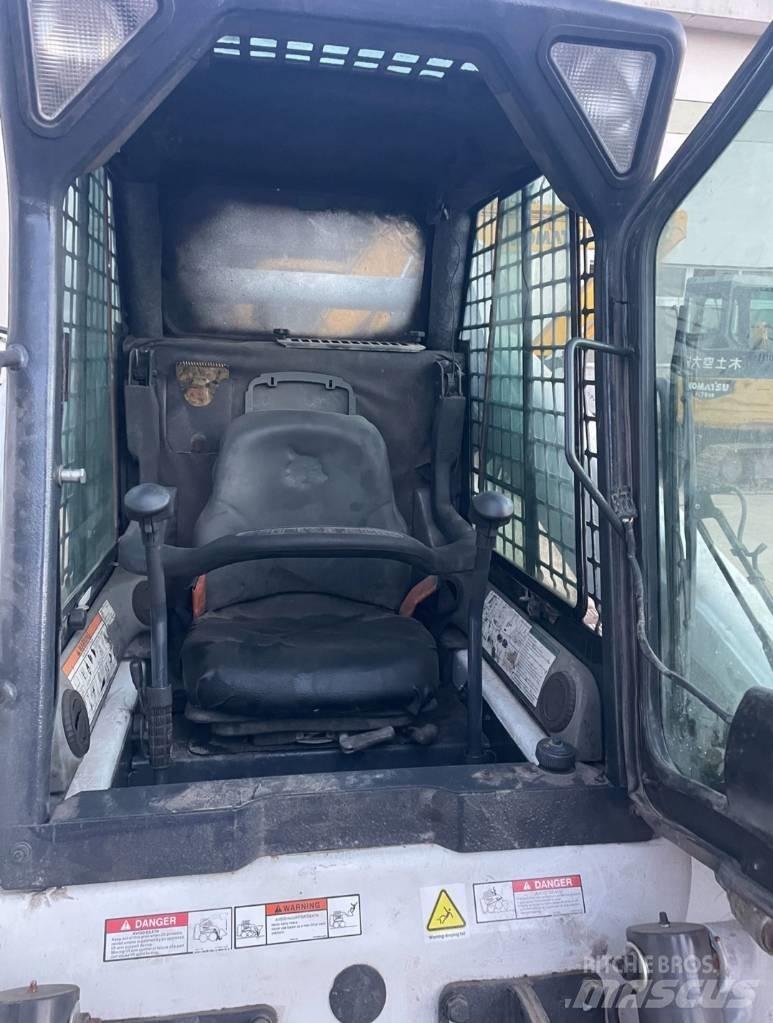 Bobcat T 300 Minicarregadeiras