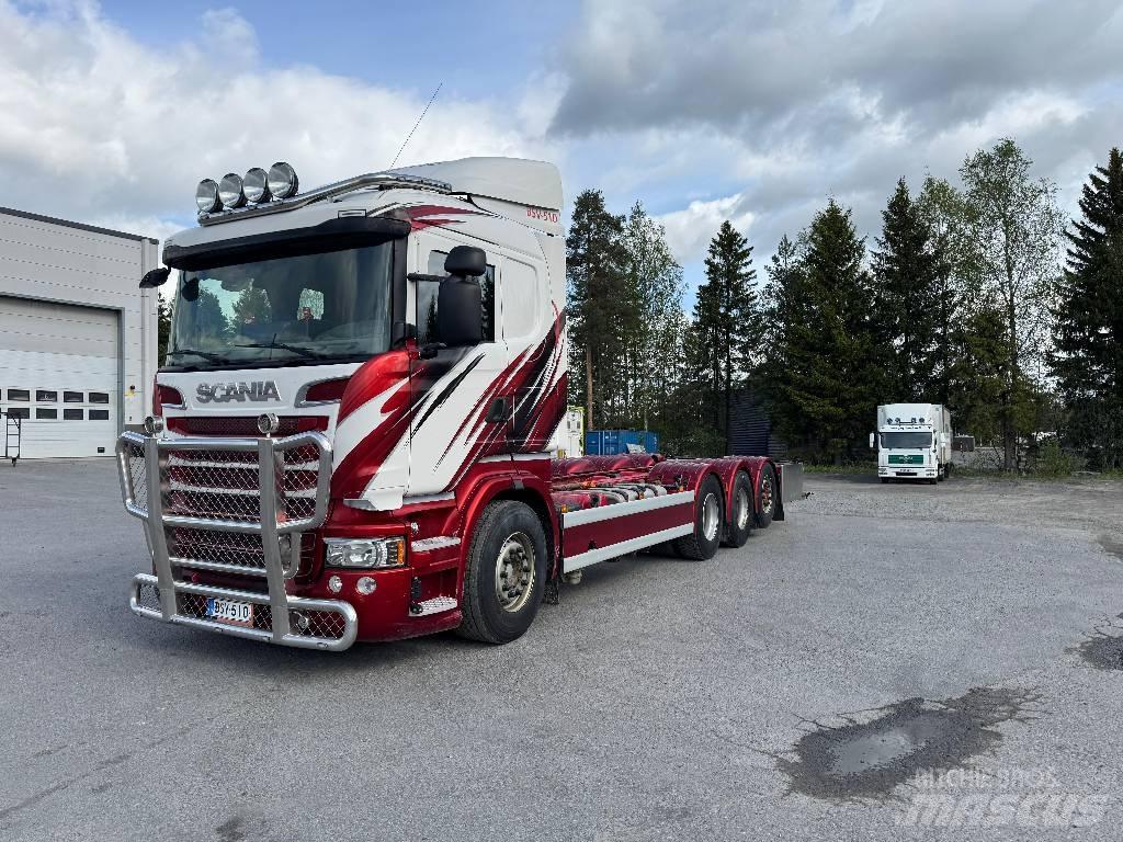 Scania R 520 Camiões de chassis e cabine