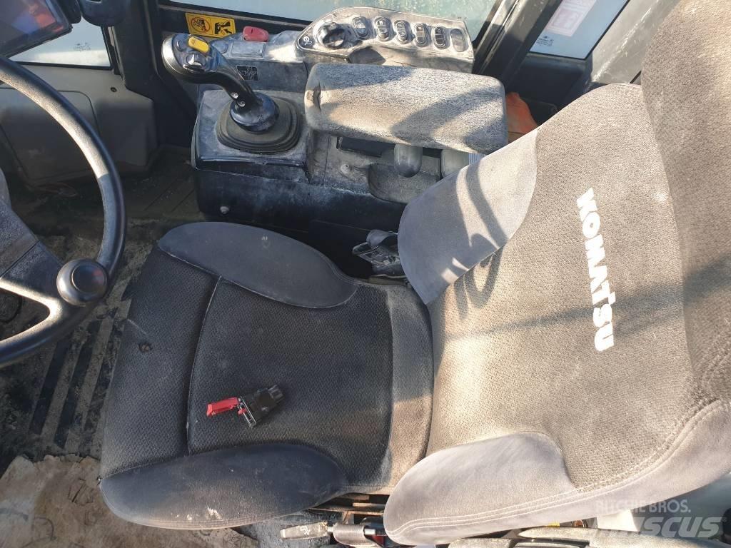 Komatsu WA320-8 Carregadeiras de rodas