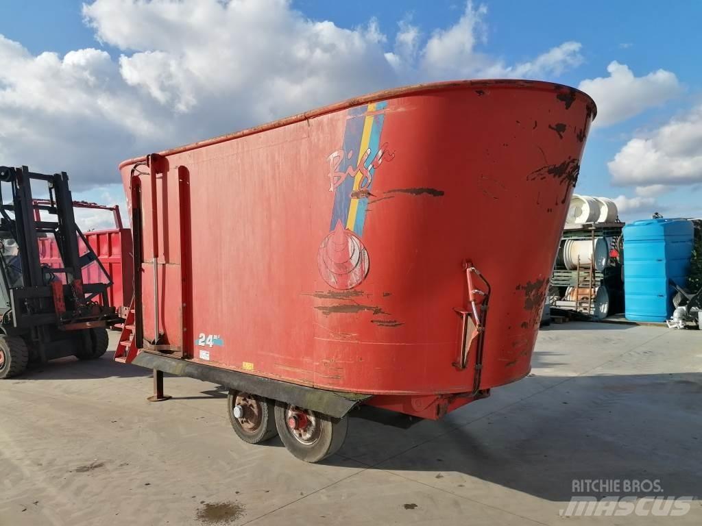 Peecon 24m³ Alimentadores de misturadoras