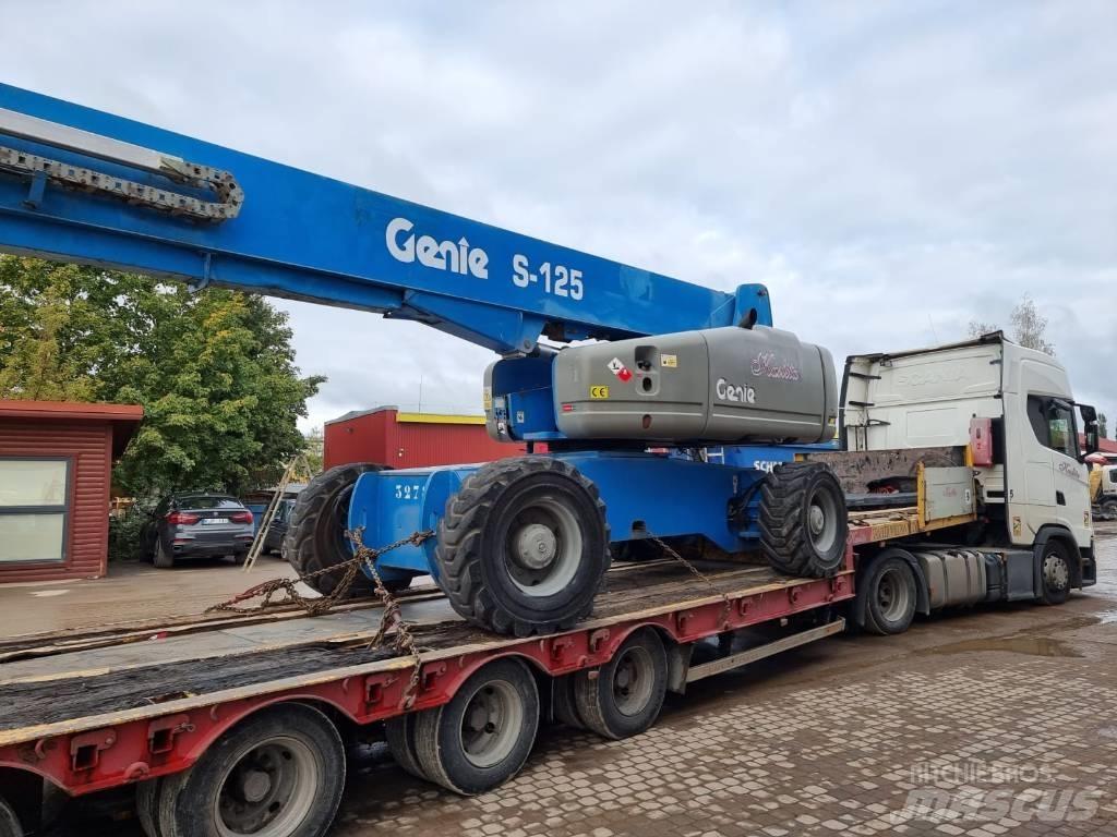 Genie S 125 Elevadores braços articulados