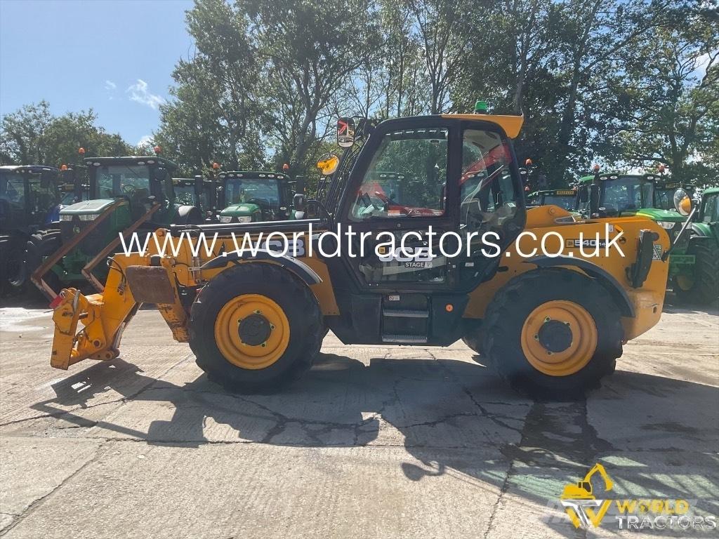 JCB 540-140 Manipulador telescópico