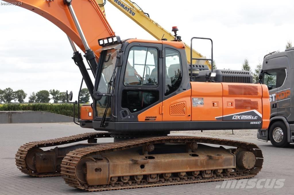 Doosan DX255LC-7 Escavadeiras de esteiras