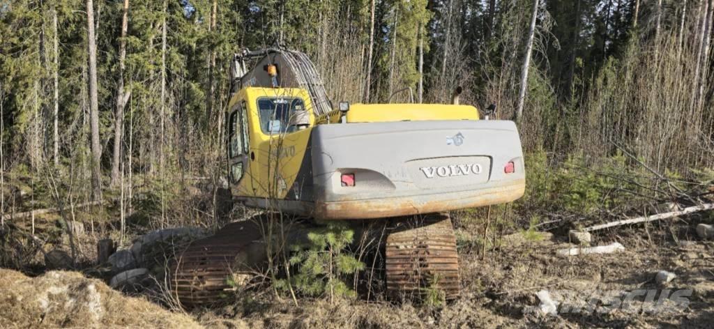 Volvo EC 240 LC Escavadeiras de esteiras