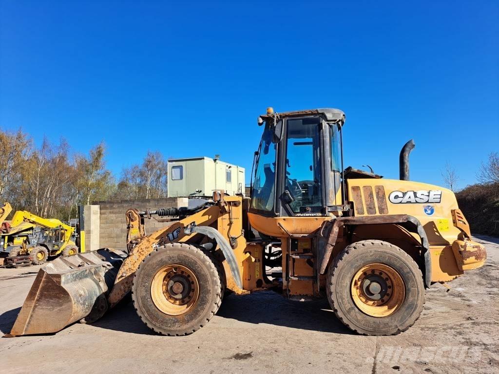 CASE 521 F XR Carregadeiras de rodas