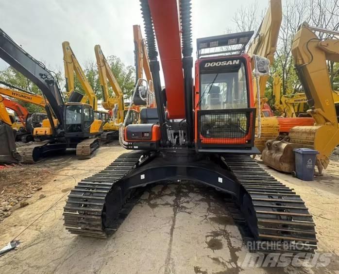 Doosan DX300LC-9C Escavadeiras de esteiras
