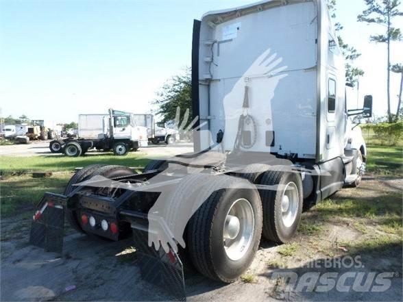 Kenworth T680 Construção - Outros
