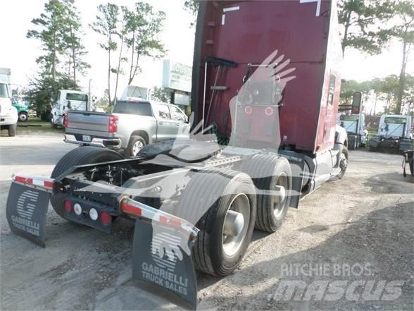 Kenworth T680 Construção - Outros
