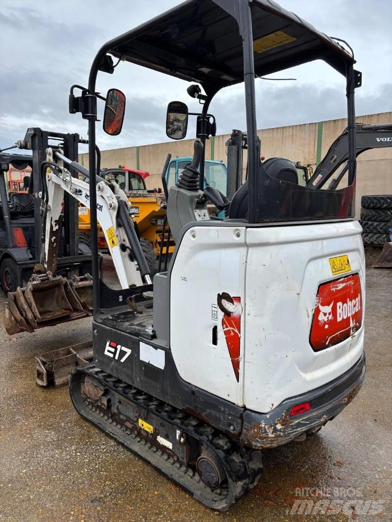 Bobcat E 17 Miniescavadeiras