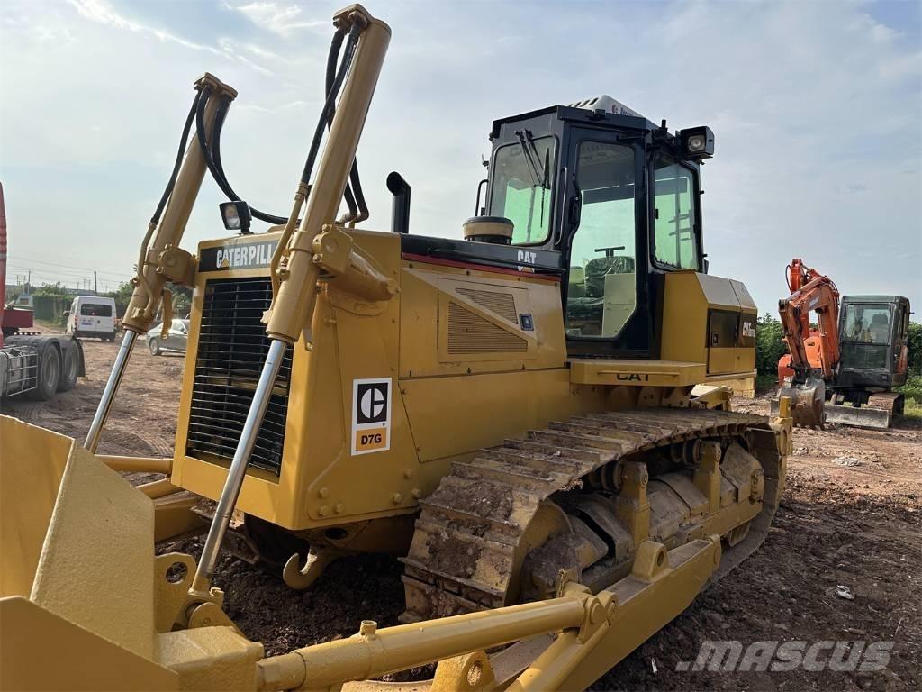 CAT D7G Dozers - Tratores rastos