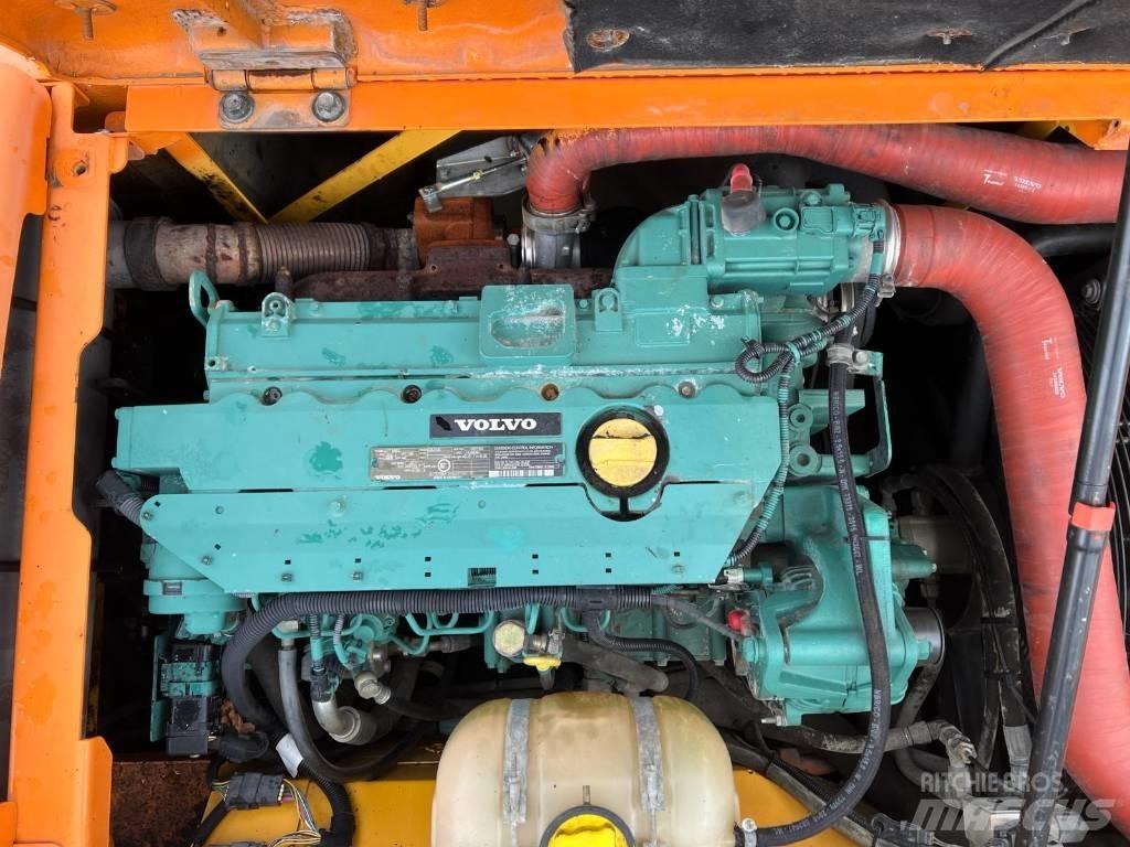 Volvo EW 140 Escavadoras de rodas