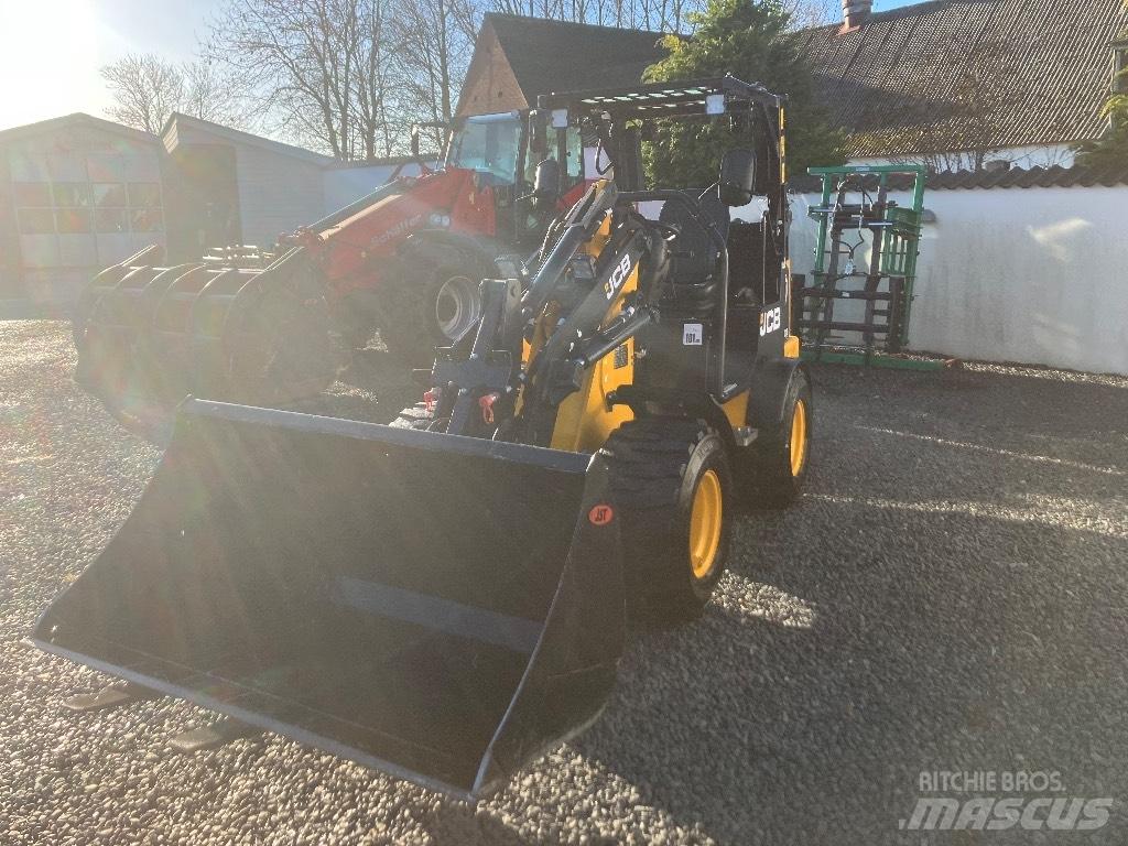 JCB 403 Minicarregadeiras