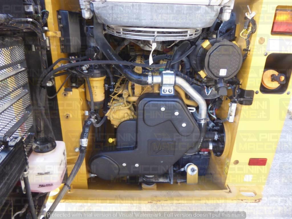 CAT 226D3 Minicarregadeiras