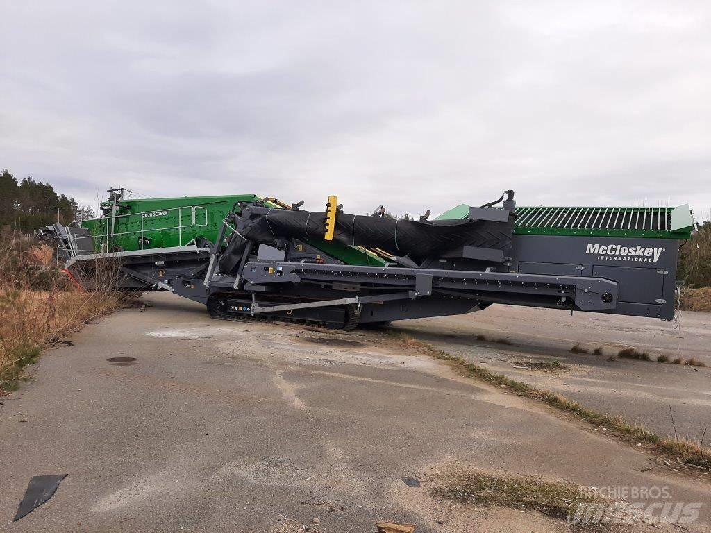 McCloskey S190 Crivos móveis
