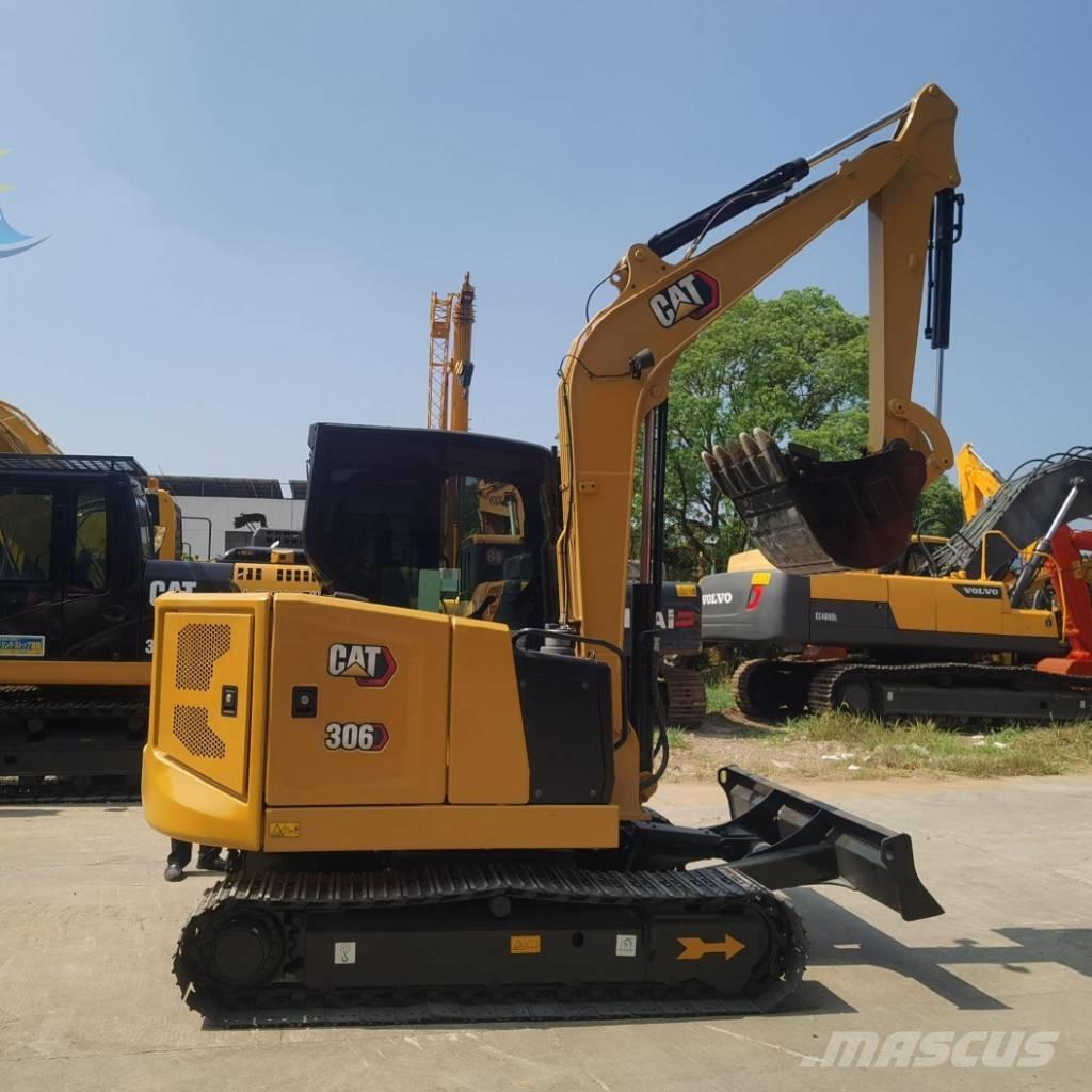 CAT 306 Miniescavadeiras