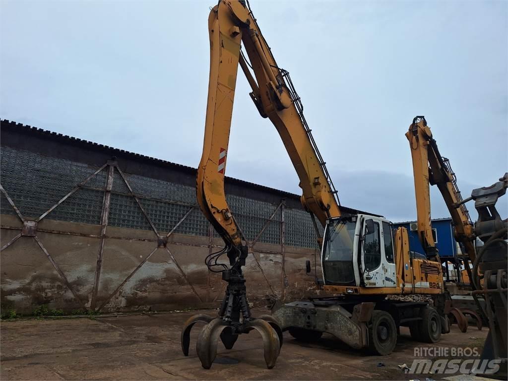 Liebherr A924C 4X4 Construção - Outros
