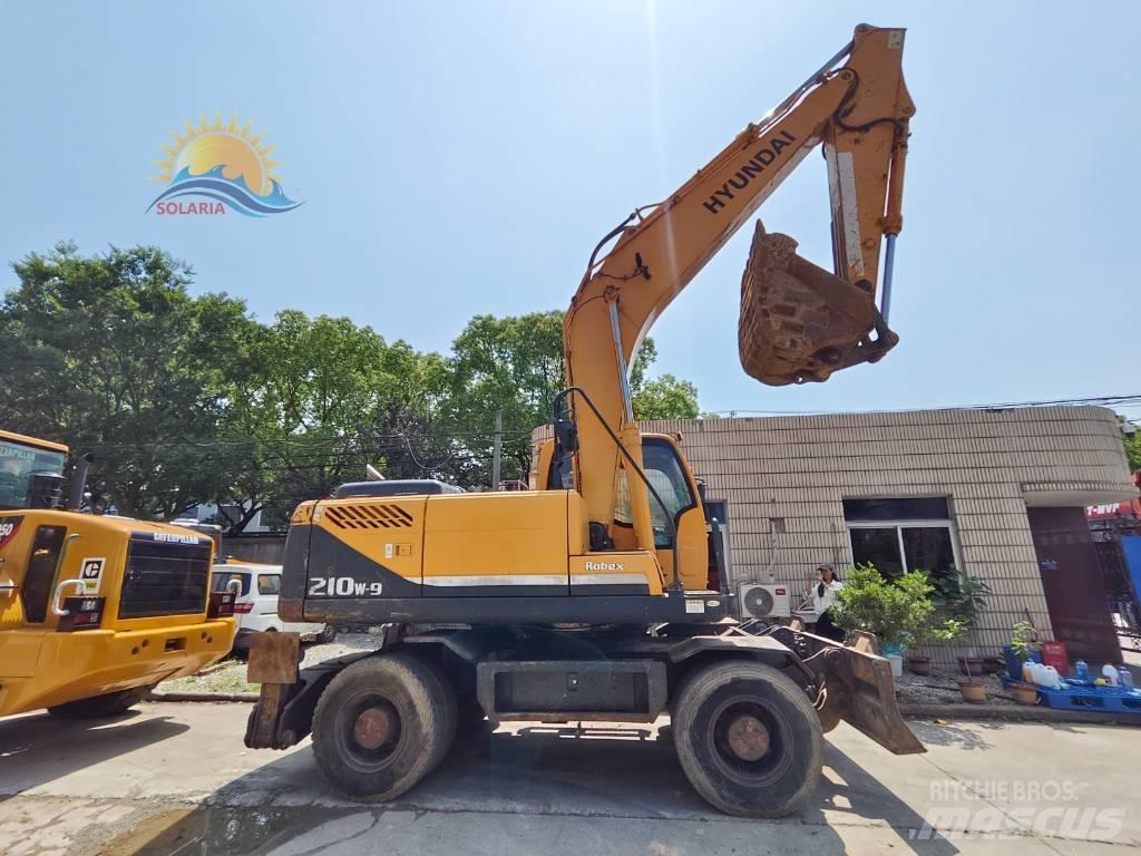 Hyundai R210W-9 Escavadoras de rodas