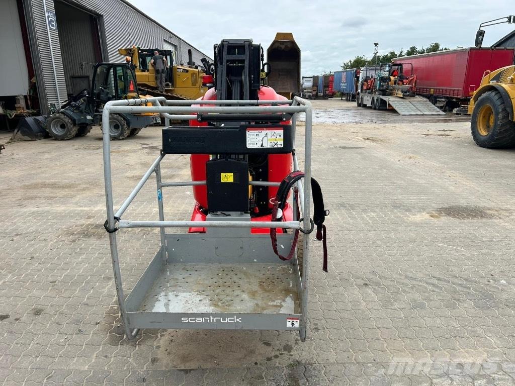 Manitou 100 VJR Elevadores braços articulados