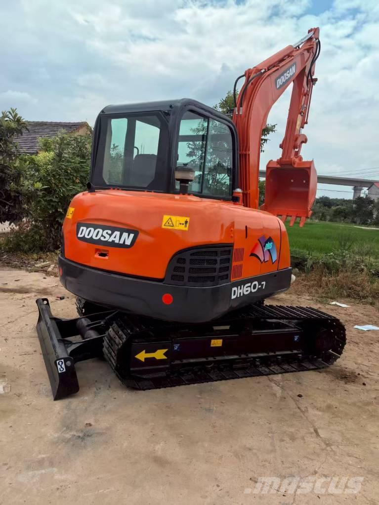 Doosan DH 60 Miniescavadeiras