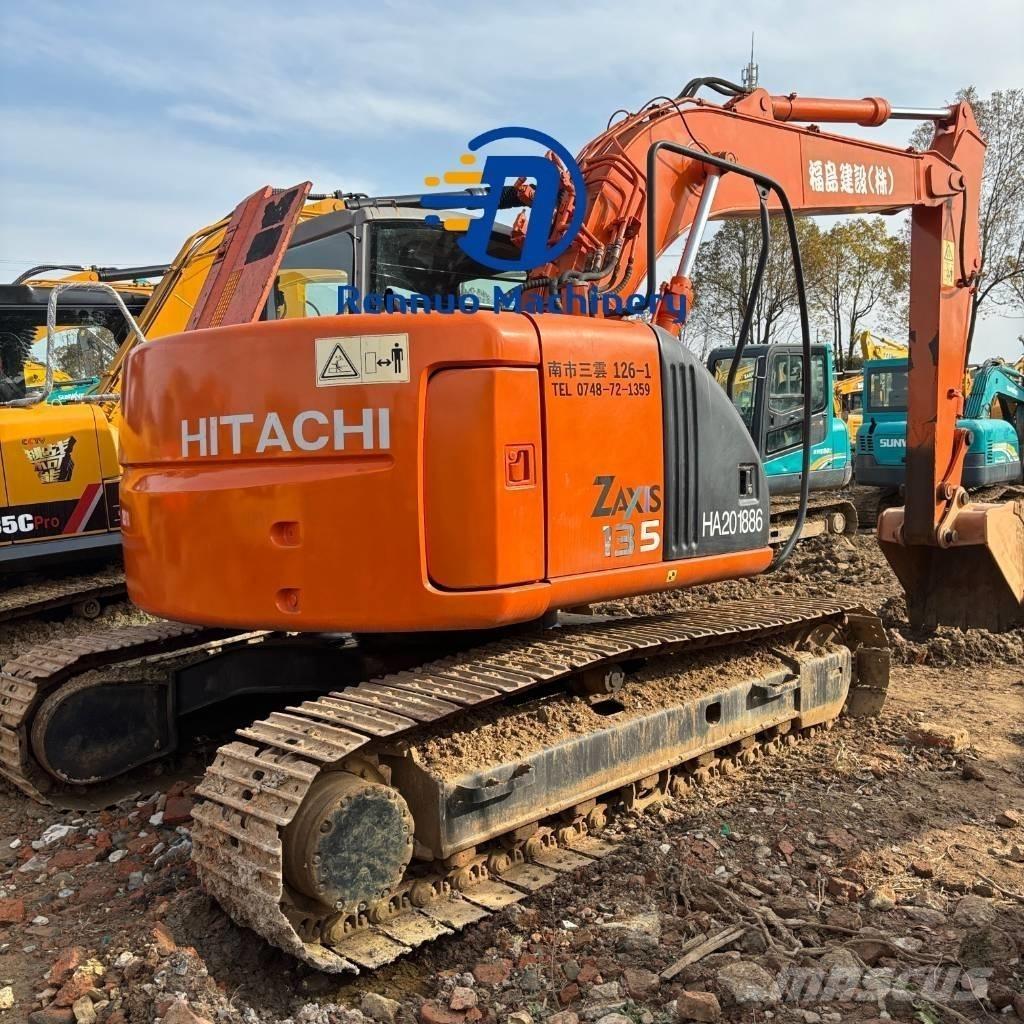 Hitachi ZX 135 US Escavadeiras de esteiras