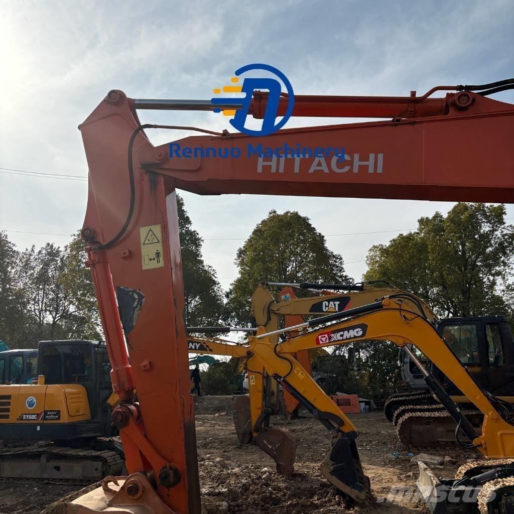 Hitachi ZX 135 US Escavadeiras de esteiras