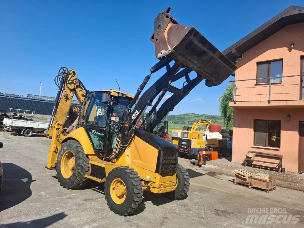 CAT 432E Retroescavadeiras