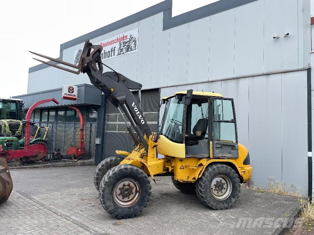 Volvo L 30 B Carregadeiras de rodas