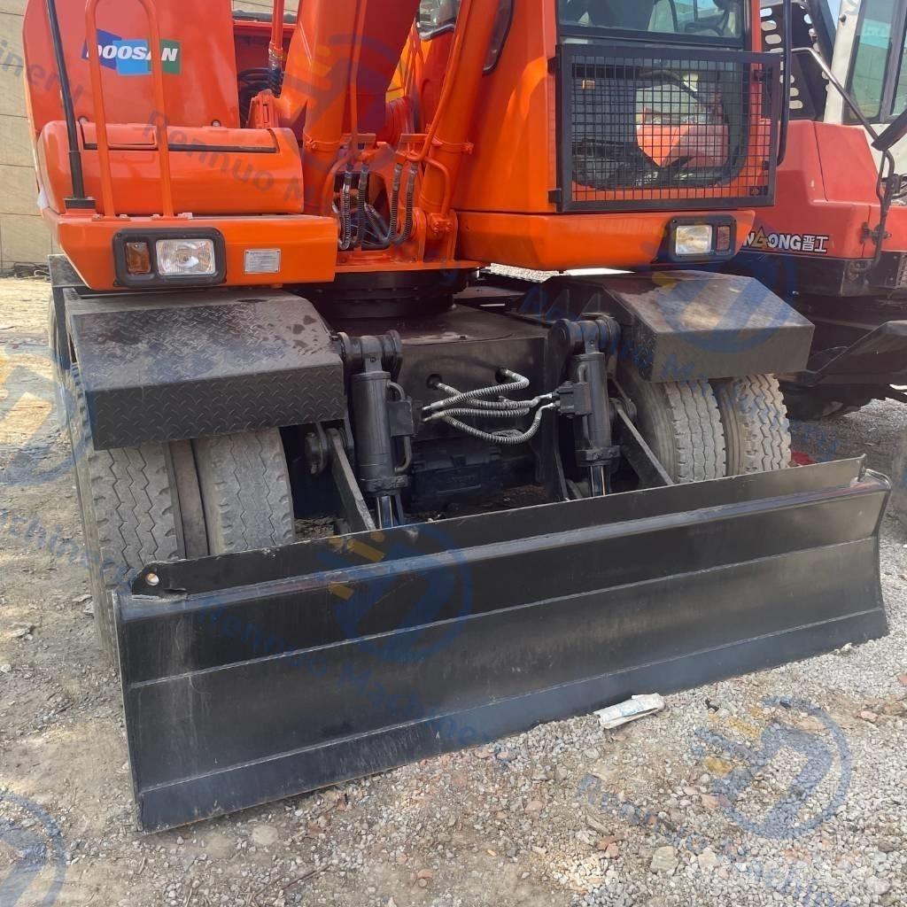 Doosan DH150W-7 Escavadoras de rodas